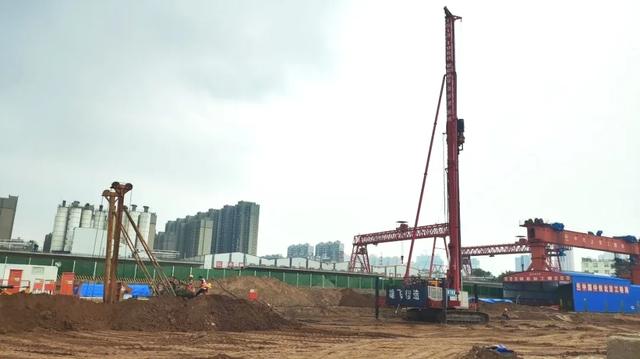 全列卧铺，“全包式”服务！网友：这趟专列目的地绝美