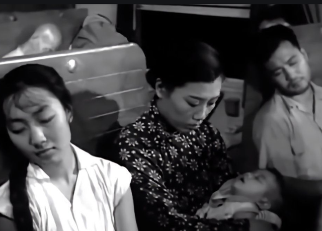 1959年，沈阳到北京的列车神秘失踪，找到后为何多出300多名乘客