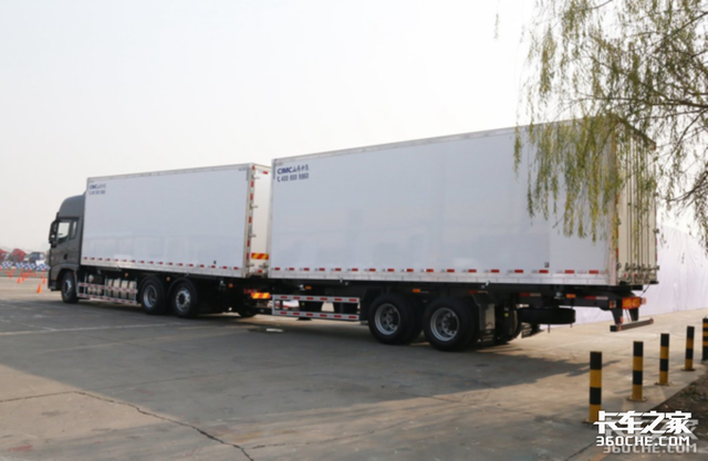 中置轴列车秒杀大板，装载量无敌但为何火不起来？