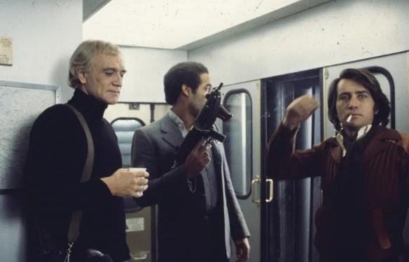 小空间讲大故事！10部多类型高评价列车相关电影盘点