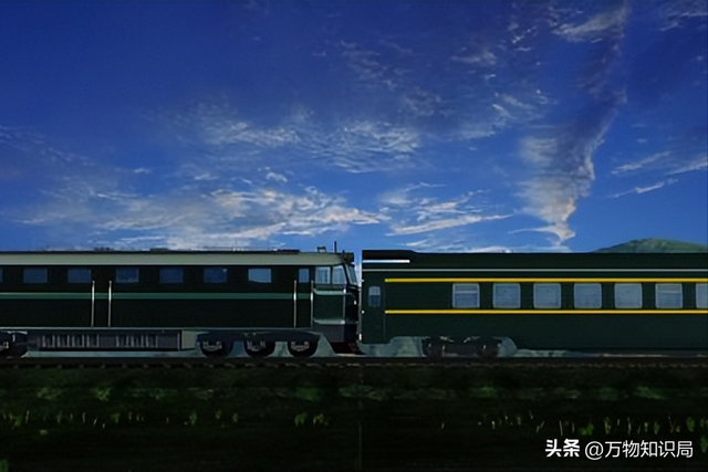 火车上源源不断的水从哪里来？火车上的排泄物又到哪里去了？