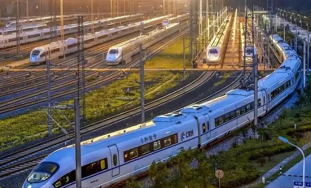 高铁“变味”了？现在的高铁，为啥越来越多的人不愿意坐了呢？