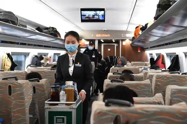 辉煌的中国高铁，为何面临“失宠”危机？背后原因有以下几点