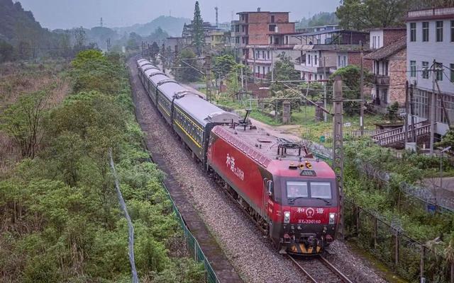 遥遥领先的中国高铁，为何在全球合作却极少？背后原因实属无奈