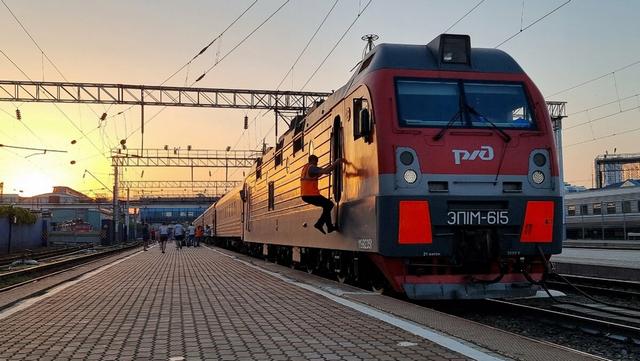 遥遥领先的中国高铁，为何在全球合作却极少？背后原因实属无奈