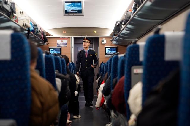 遥遥领先的中国高铁，为何在全球合作却极少？背后原因实属无奈