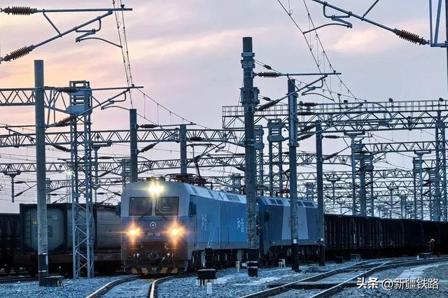 回顾2024 | 路网进度条持续刷新，你参与其中了吗？