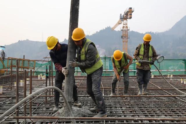 取得突破性进展！成达万、西达渝高铁进度刷新