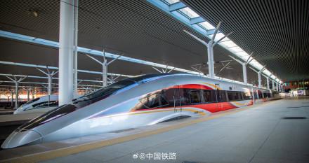 复兴号技术提升型智能动车组在东北开跑