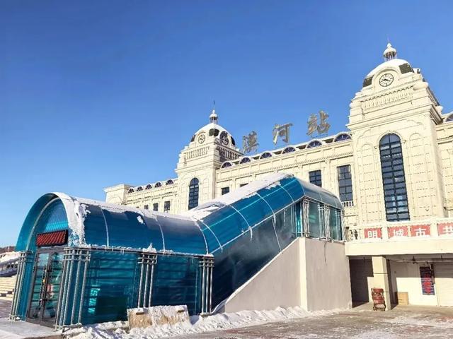 这座火车站，不穿棉裤不“放行”？网友：太暖了！