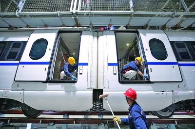 动车“体检”迎春运