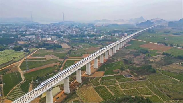 南宁到玉林高铁开通后，广西跻身全国“市市通高铁”前十，下一个会是谁？