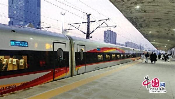 时评：铁路答出2024耀眼成绩单