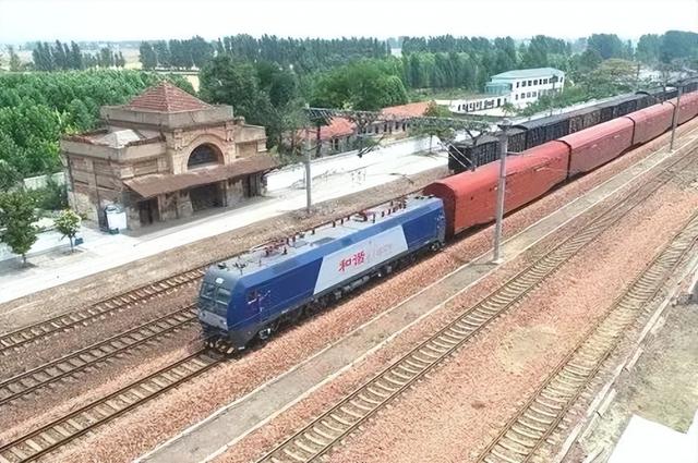 这两座火车站，新年必火！