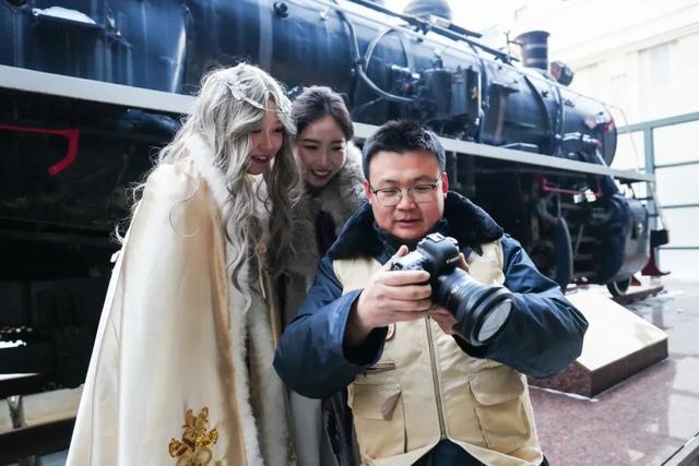 首趟冰雪旅拍主题列车，来了！
