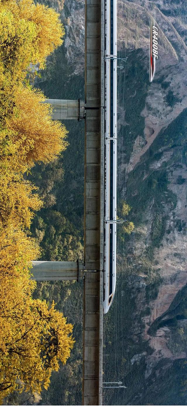 铁道风景线 | 复兴号奔驰在陇山渭水间