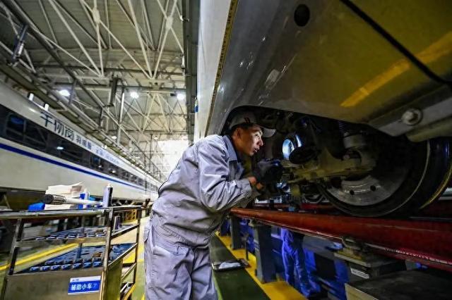 动车“体检”，护航春运