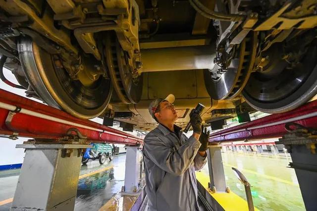 动车“体检”，护航春运