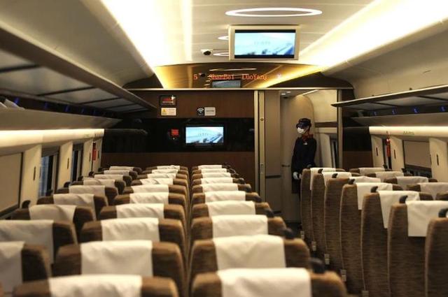 高铁和动车有何不同？不仅仅是G和D的区别，为何总被混为一谈？