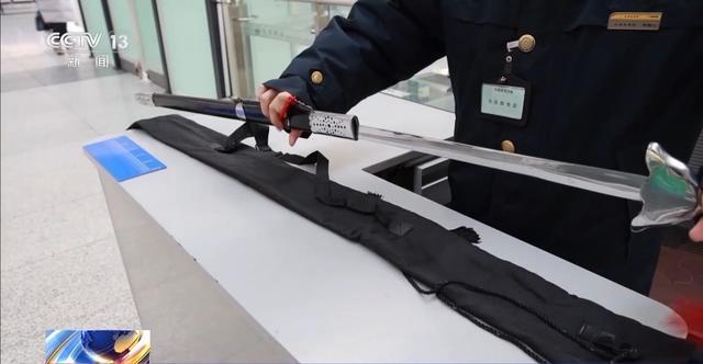 高铁这么快 为啥没有安全带？除了乒乓球还有啥器材不能带？