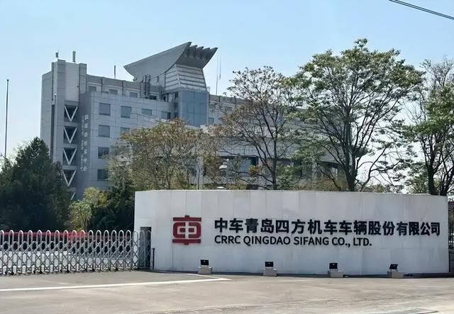 高铁上座率堪忧，大部分人不缺时间只缺钱？我国为何还大力兴建？