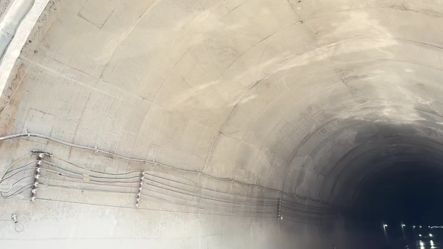 华东最长在建山岭铁路隧道，今日贯通！