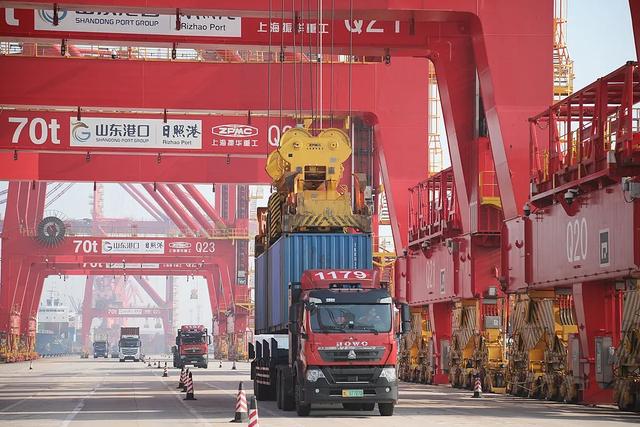 为什么说中国还缺铁路？