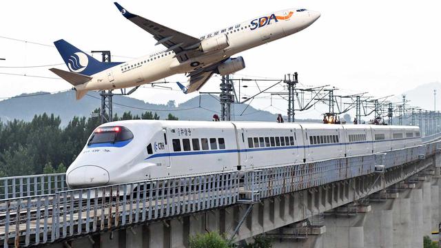 同样在山东，为何山东高铁褒贬不一，山东航空却屡屡被夸硬核？