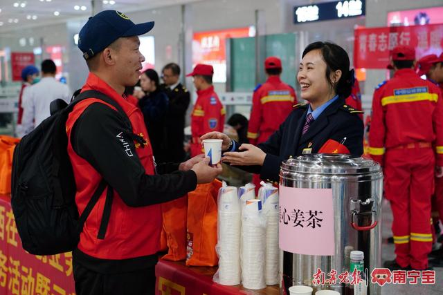 已连续第四年！这趟专列温暖开行