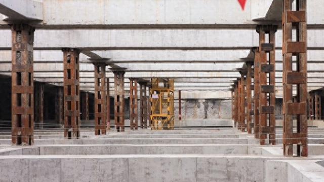 “人”字型城际铁路，铺就“三面逢源”通途