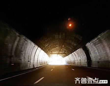 窗小不幽记|火车