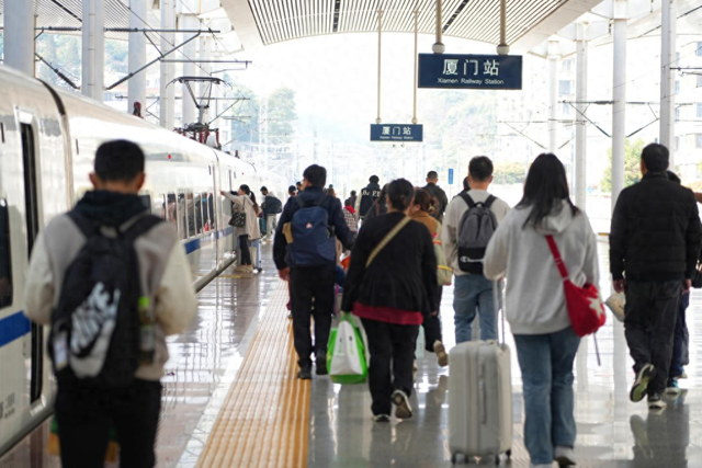 返程高峰来临，南昌铁路局加开189列江浙沪等方向旅客列车