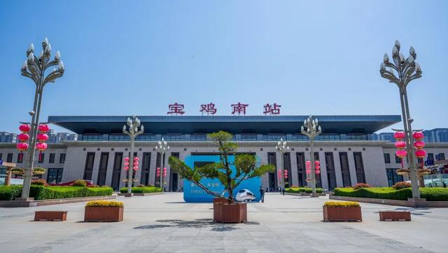 秦岭滑雪？坐高铁来了就知道有啥不一样