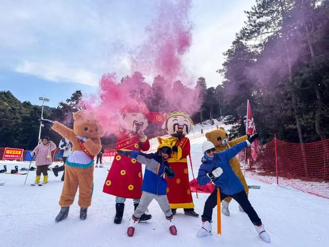 秦岭滑雪？坐高铁来了就知道有啥不一样
