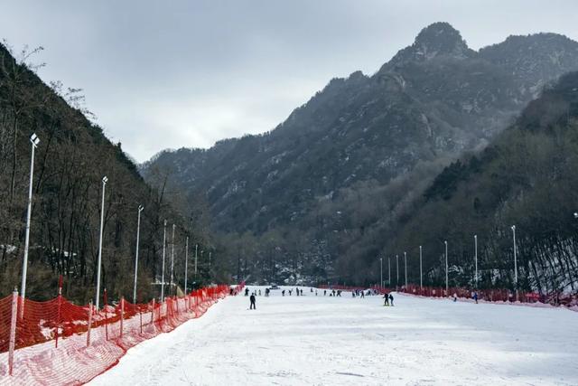 秦岭滑雪？坐高铁来了就知道有啥不一样