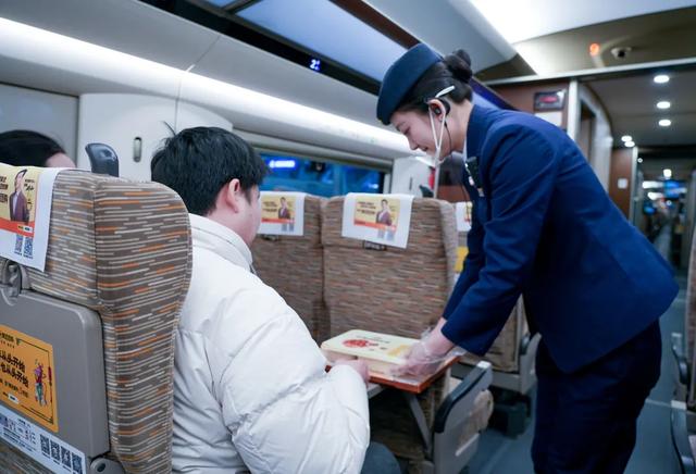 高铁盒饭又上新啦！