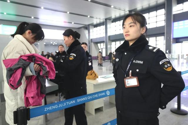申公豹代购的药火了，网友提问：这些能带上火车吗？