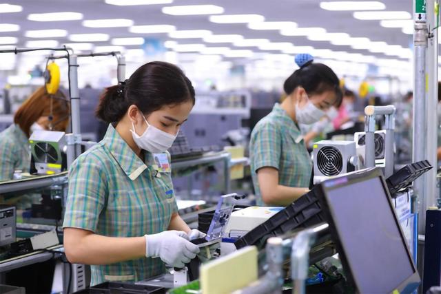 高铁项目遥遥无期，越南希望中国再借一笔钱！我国要不要松口？