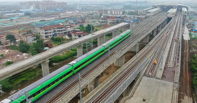 高铁项目遥遥无期，越南希望中国再借一笔钱！我国要不要松口？