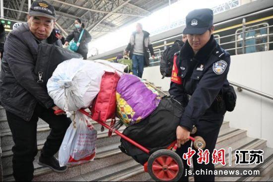 铁路警方科学部署 全力以赴保障旅客平安返程