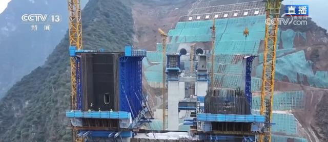 加紧推进！各地铁路项目建设跑出新春“加速度”