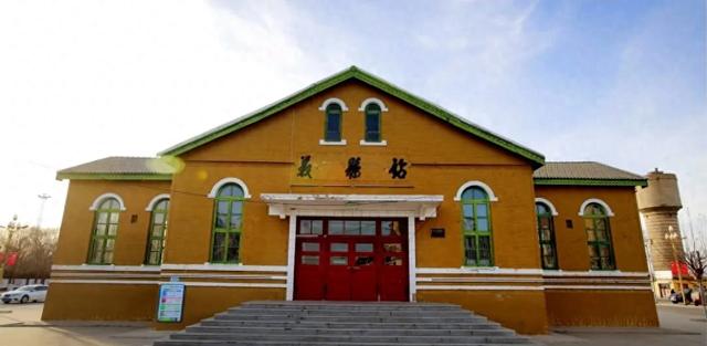 县城有两座同名火车站？相距仅500米，用途完全不同
