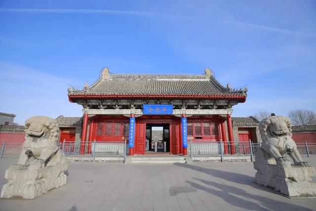 县城有两座同名火车站？相距仅500米，用途完全不同