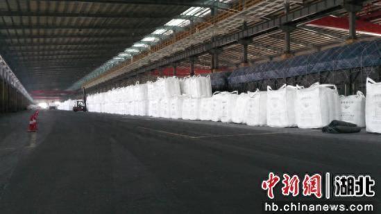 铁路企业合署办公快运春耕物资