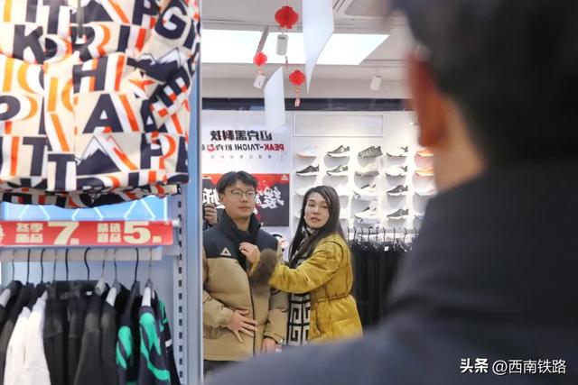 10年前，坐贵广高铁首发车的他们，如今……