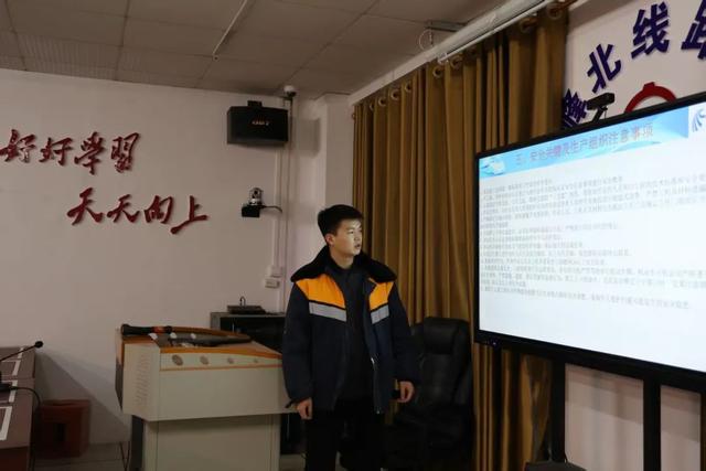 零下3摄氏度，他们与钢轨进行了一场毫米级较量
