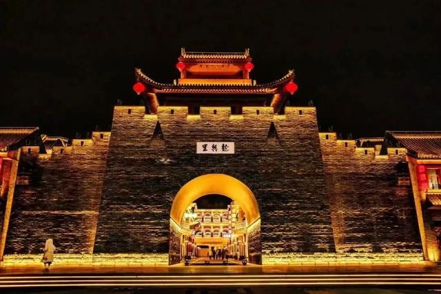 “一个人也要等的站” 这辆绿皮火车感动无数网友！
