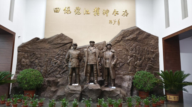 “一个人也要等的站” 这辆绿皮火车感动无数网友！