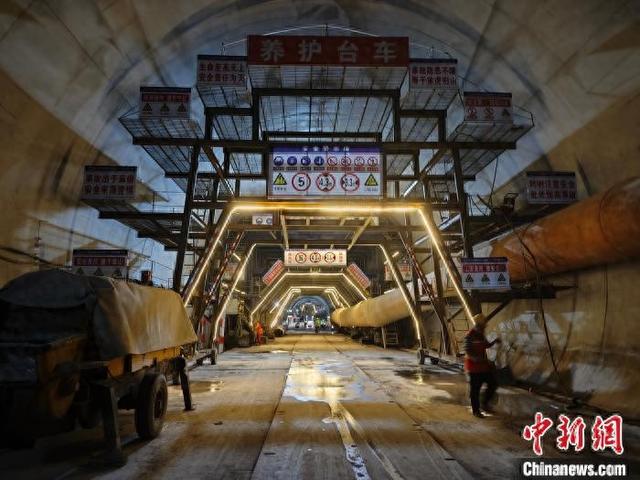 金建高铁全线22座隧道全部贯通 未来联通多个经济圈