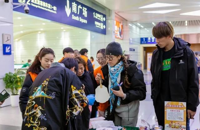 这件事，铁路上海站已坚持做了62年……